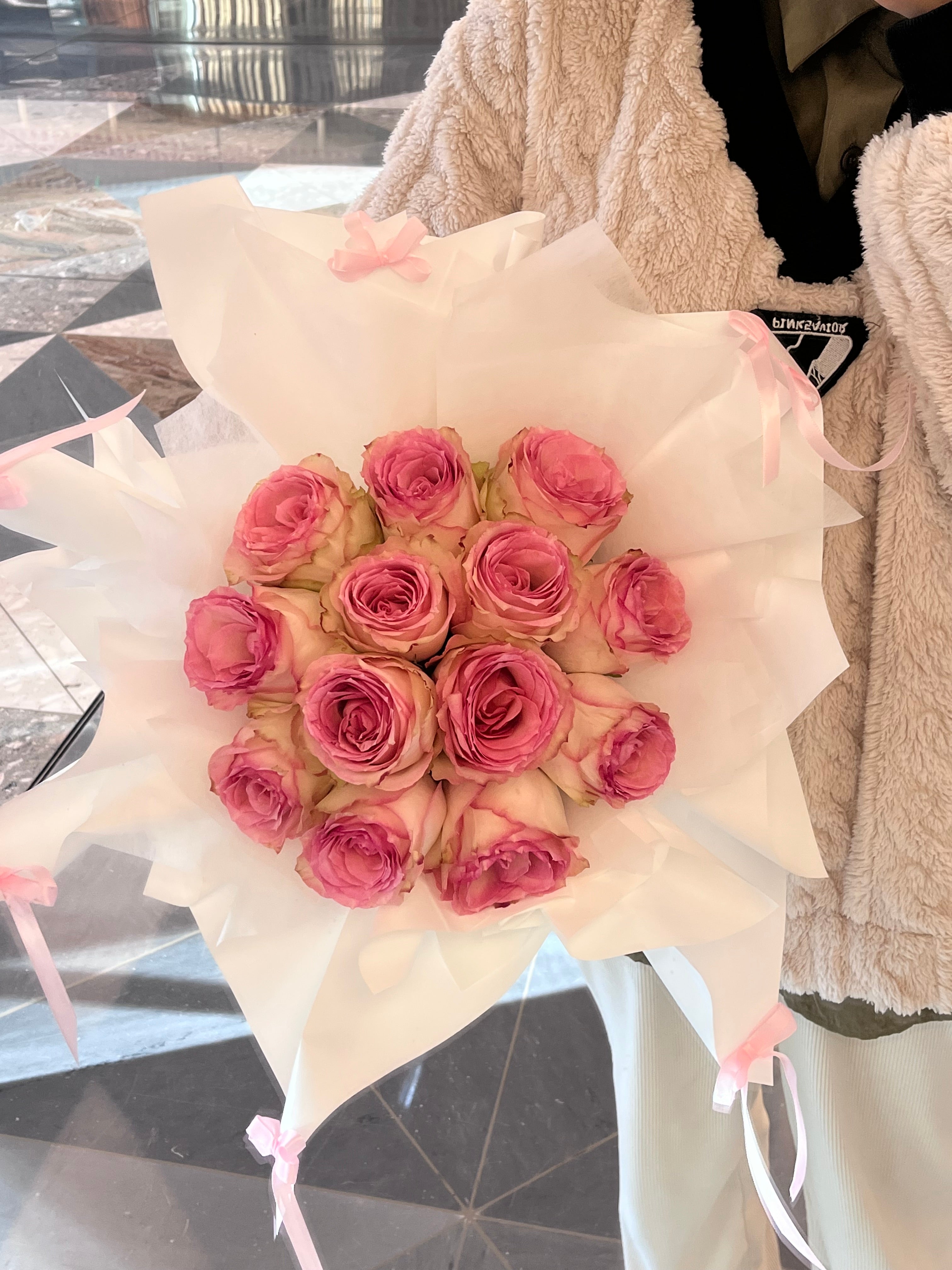 En Pointe — Pink Ecuadorian Rose Bouquet